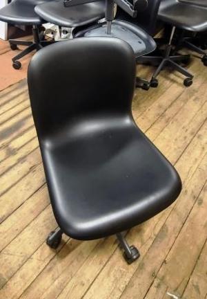 Howe Furniture - Armless Task Chairs