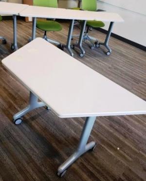 Floating Work Tables